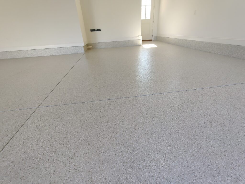 Decorative flake epoxy floors-min